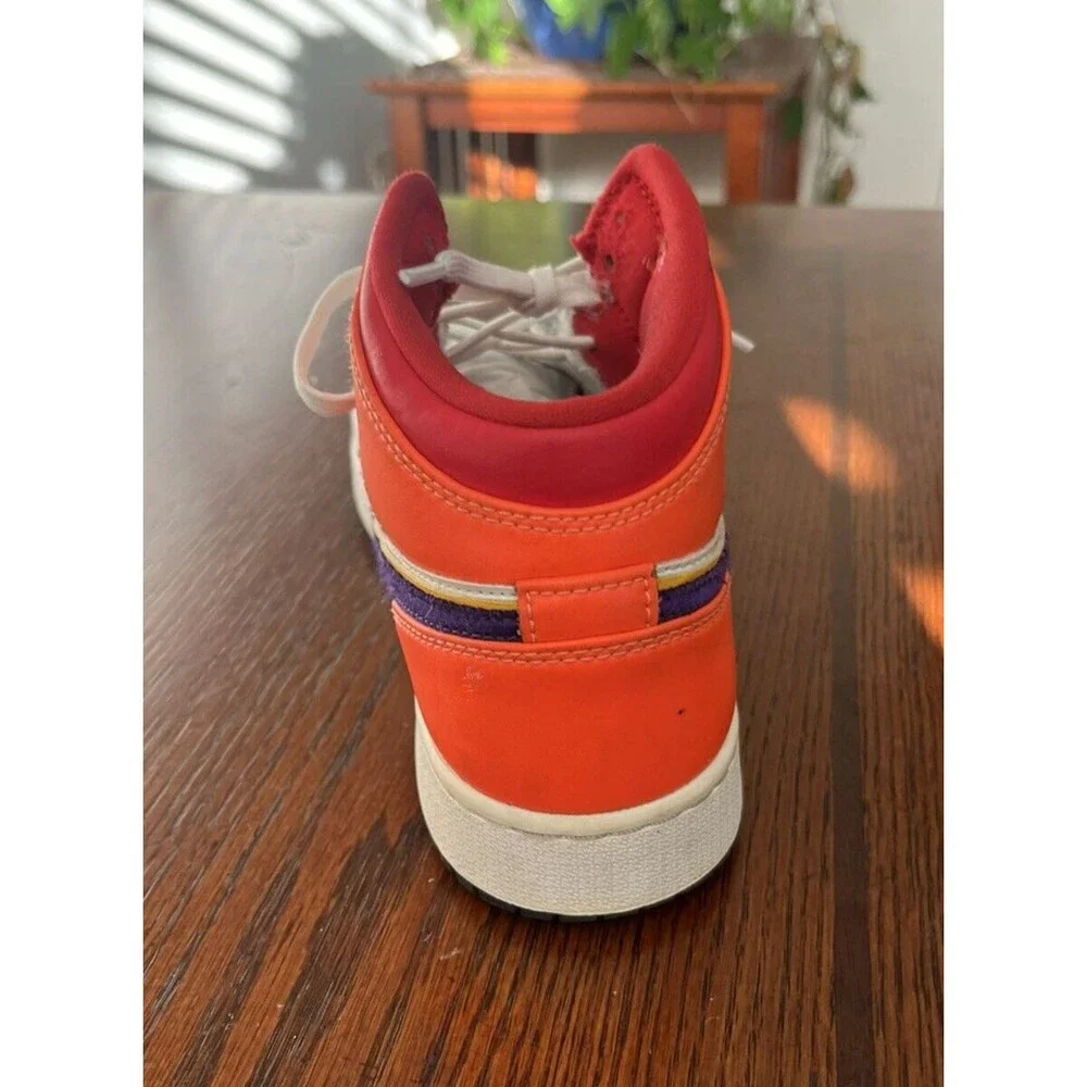 Nike introducing air